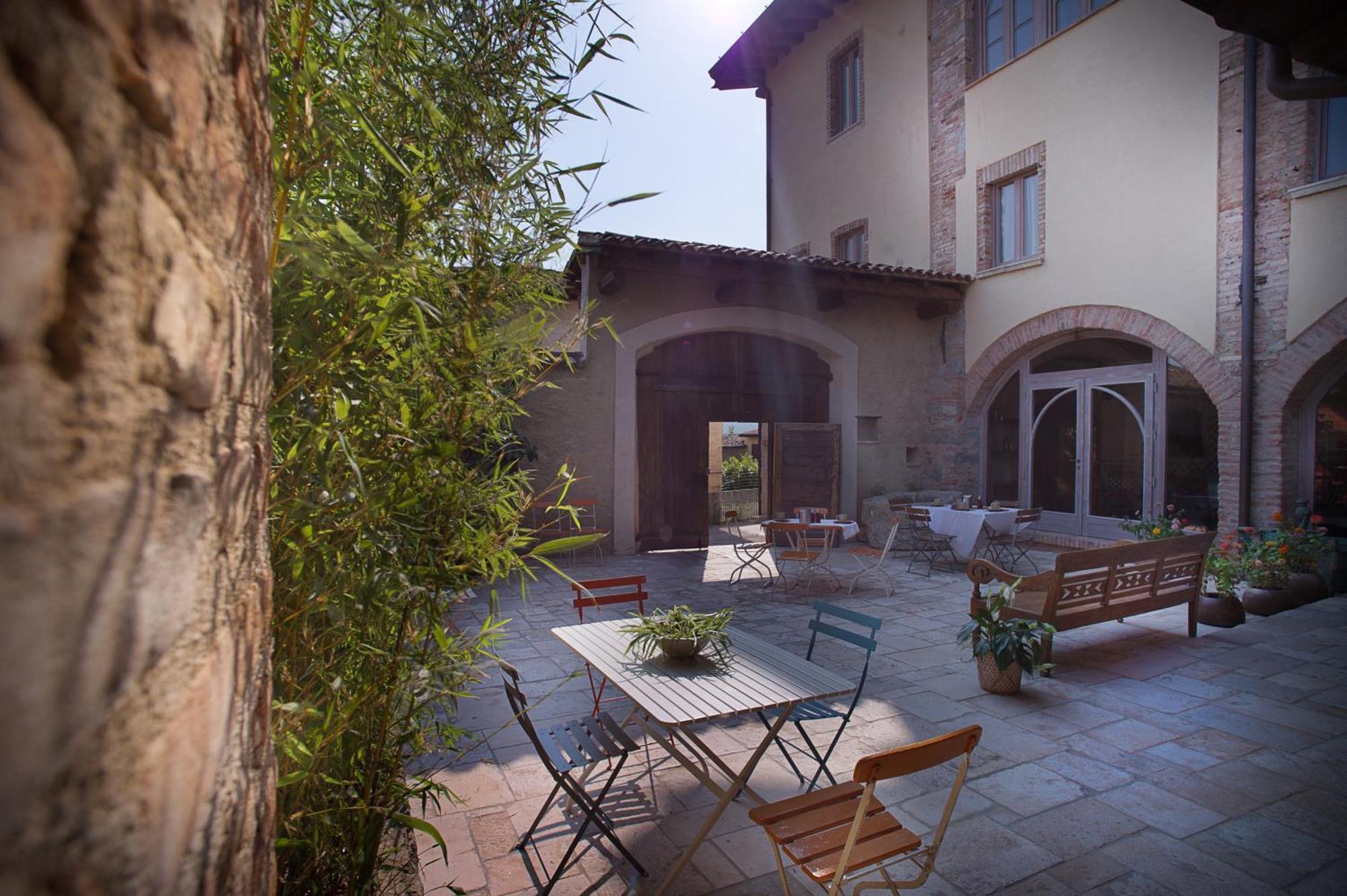 Boutique Hotel Villa Dei Campi Gavardo Eksteriør bilde