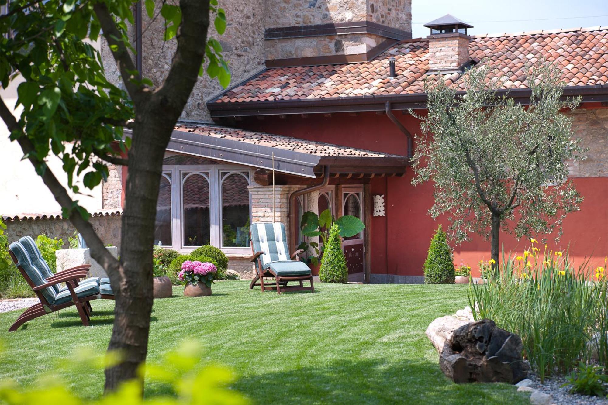 Boutique Hotel Villa Dei Campi Gavardo Eksteriør bilde