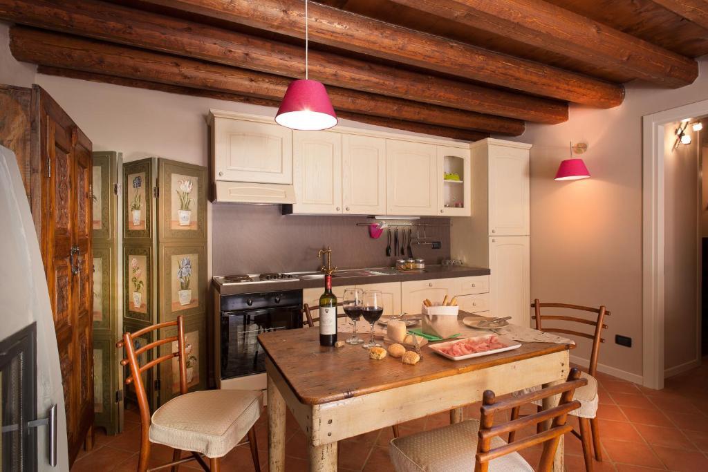 Boutique Hotel Villa Dei Campi Gavardo Rom bilde